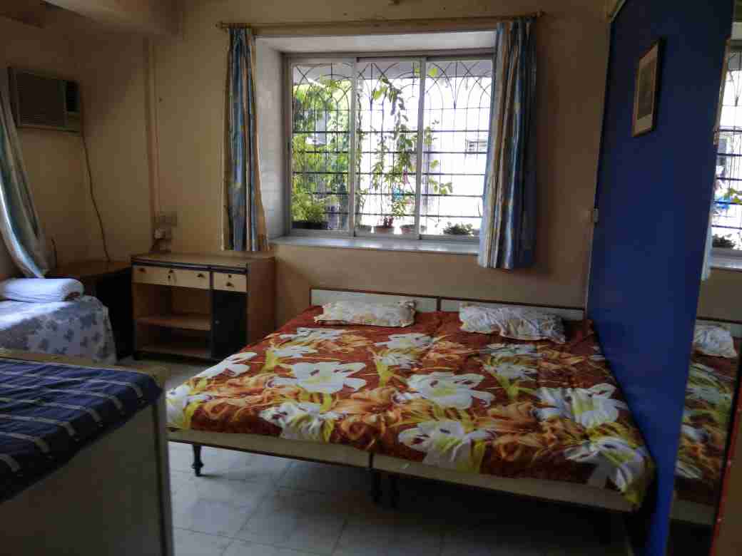 No Preference PG room in Juhu, Mumbai – photo 5
